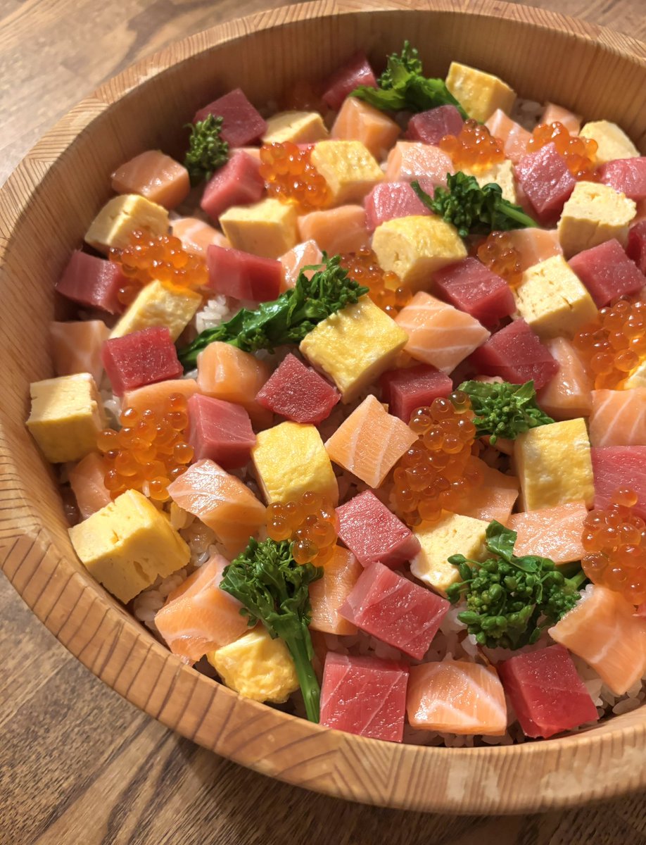 エビコ tweet media