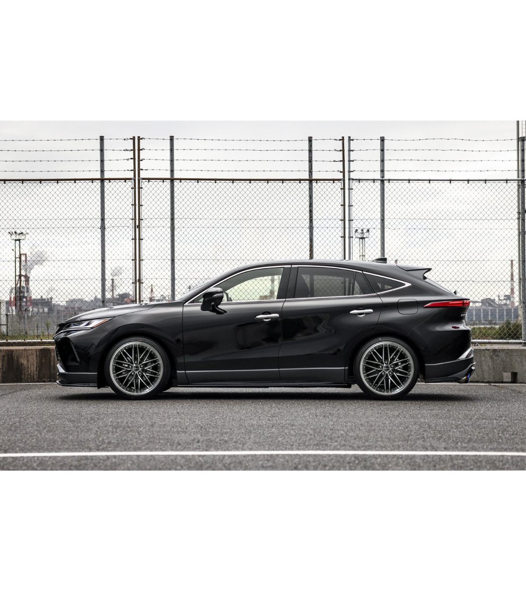 オートバックス tweet media