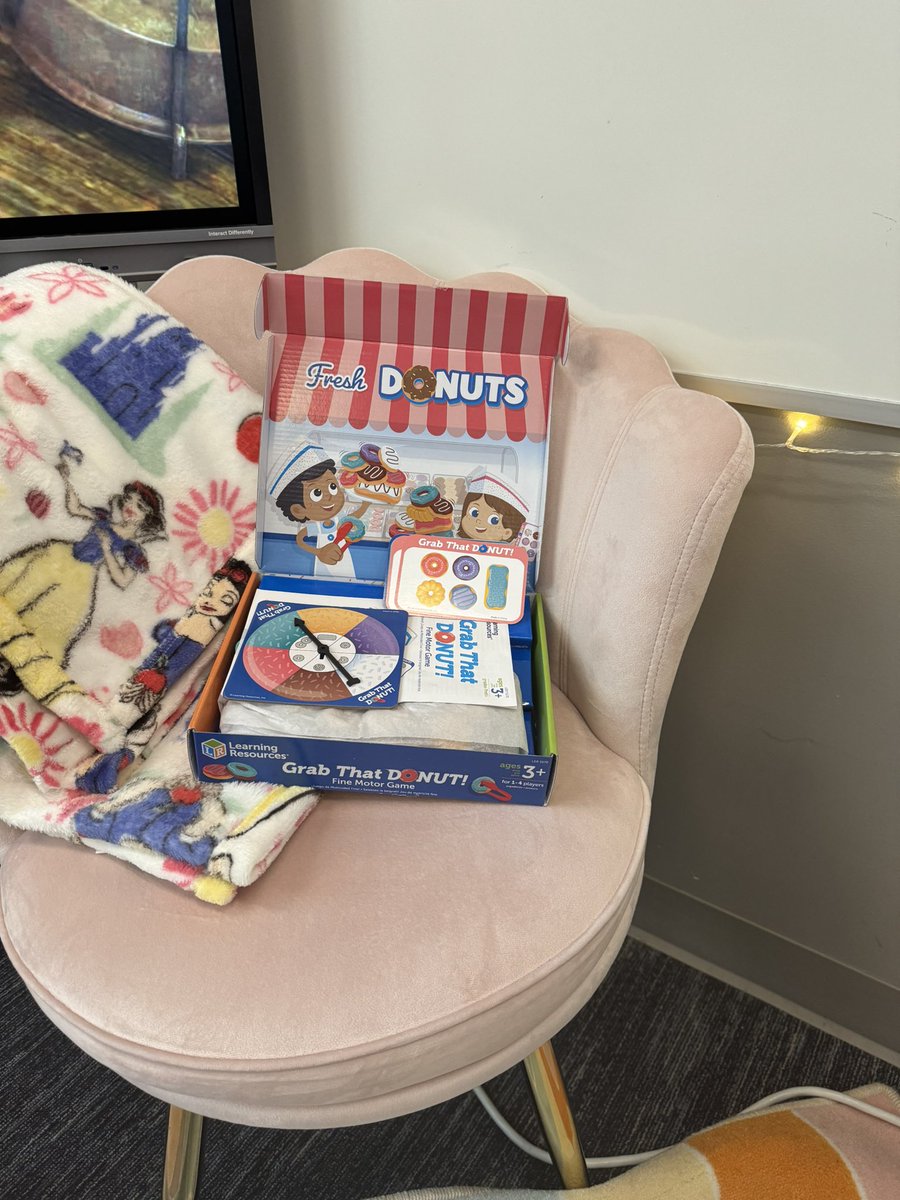 Carly the SpEd Teacher tweet media