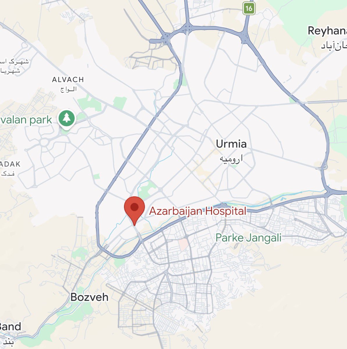 Urmiye hala bombalanıyor!

Yerel kaynaklar: Azerbaycan Hastanesi'nin arkasındaki meskun olmayan arazi bombalandı! Hastanedeki yüzlerce hastanın durumundan bir bilgi yok.