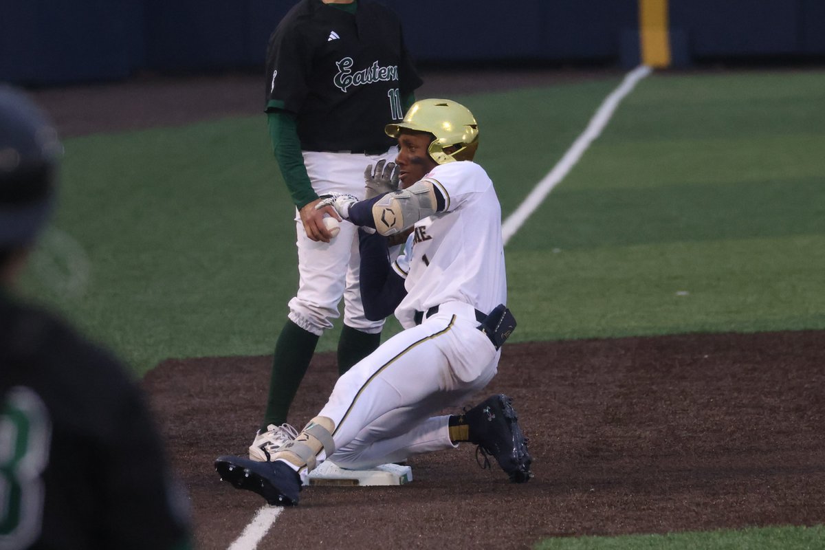 Notre Dame Baseball tweet media