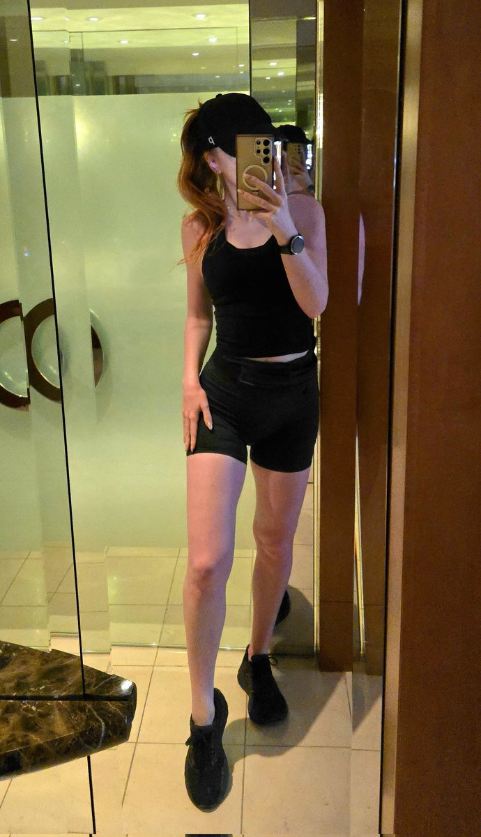 Cece Delaroux ♡ tweet media