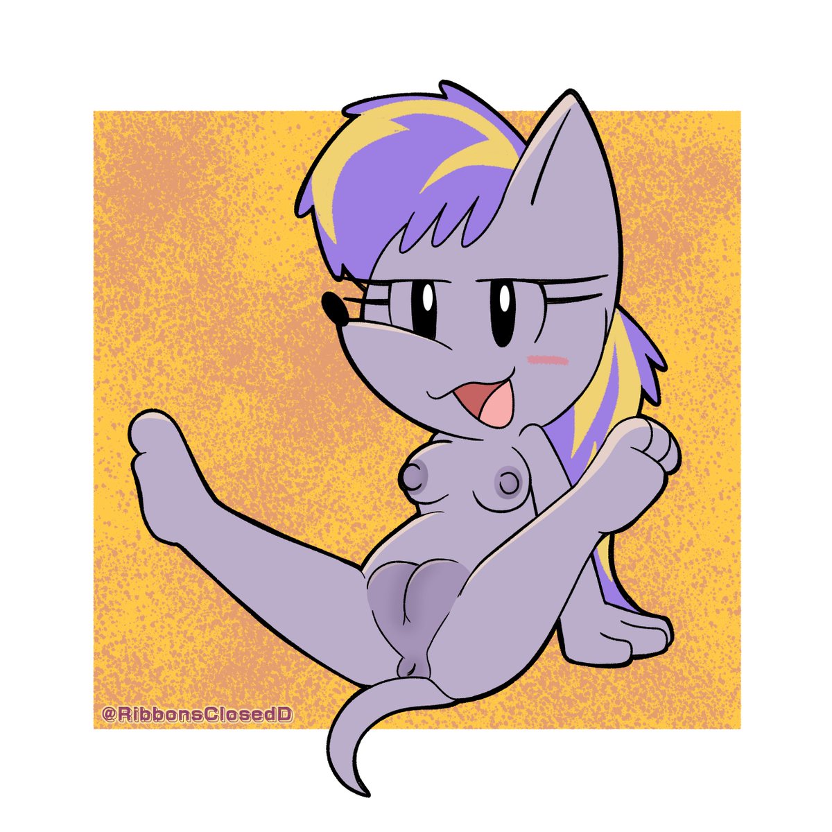 RibbonsClosedD's tweet photo. [PUBLIC RELEASE]

Antes de que Karly Trembley fuera arrestada, decidió posar para todos~ 💜💛👀

Karen es de: @harinezumi_mr 🦔

Muchas gracias por los mecenas de Patreon: Alberto Rdz M / @FoxooLewd / @ponysexy58 y a los demás que se han suscrito~ 🙏 https://t.co/PrrXncdlUc