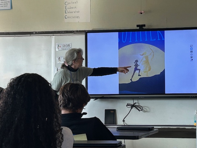 meemtip's tweet photo. Loved my first school visit in South Hero, Vermont with The Folsom School's 7th and 8th graders. They gave me a great welcome, we talked about Kat's Greek Summer, Greek mythology, memories, and writing. We also did a writing workshop! Truly a highlight of my author year:) https://t.co/Io3qNY2KTT