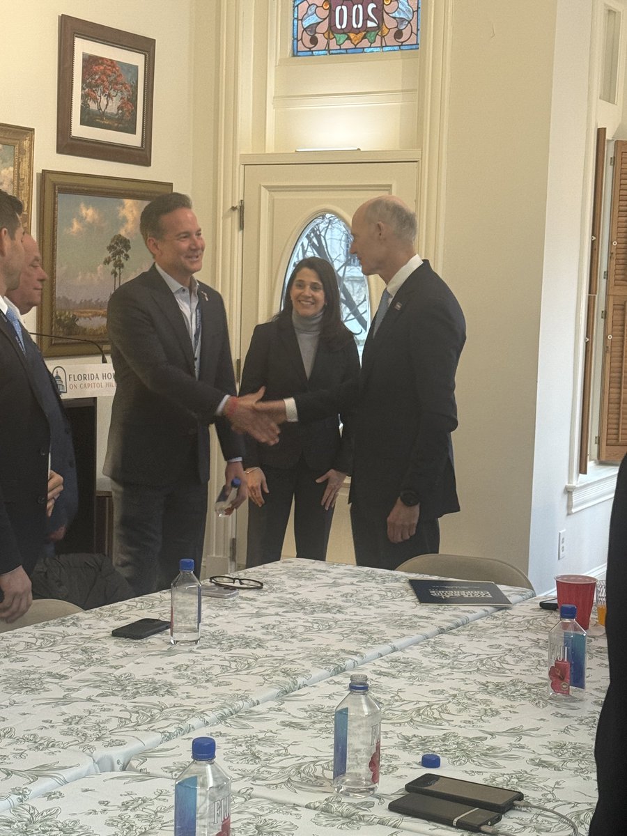 It was great seeing Senator Rick Scott tonight at the Florida House in Washington, DC. He is a friend and someone I respect and admire a great deal. We share a similar background. We both built our careers in business, not politics, and that experience shapes how we view the