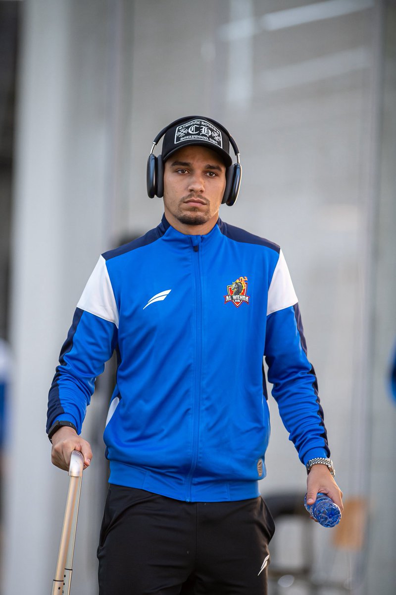 Professor tweet media