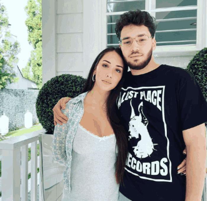 #عاجل ⚡️🚨

وفاة شقيقة أدين روس عن عمر يناهز 36 عام 💔!