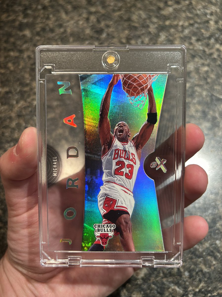 Roads are so bad in MA/NH that I’m stuck in a Wendy’s for 2 hours until it gets better.

Show me some cards to entertain me

I’ll start: