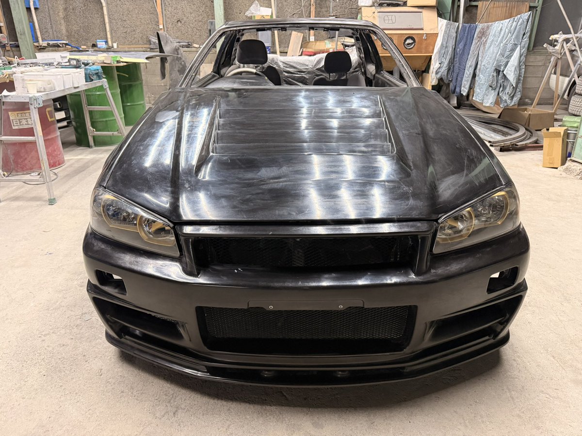 FreedomDesignJP's tweet photo. R34 GTT 書類有り　未完成のプロジェクトカー　販売中　GTRボディキットFDJ https://t.co/5RxyiGKSNY