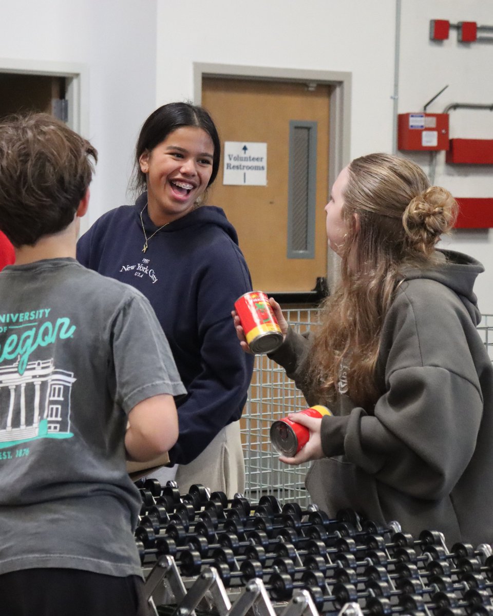 Sacramento Food Bank & Family Services tweet media