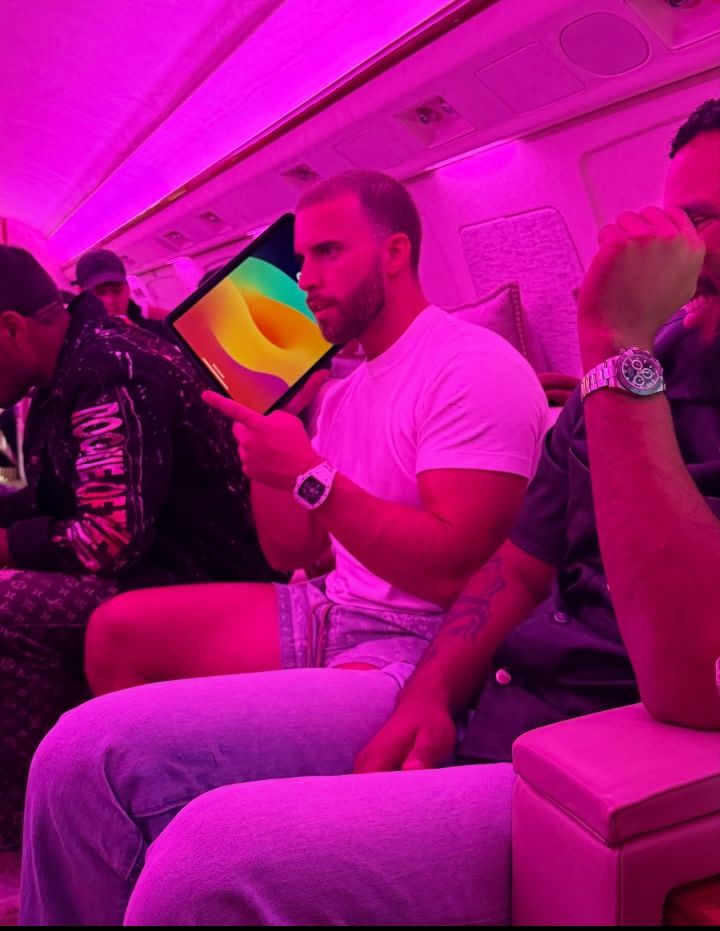 cale_hodge's tweet photo. Watch me miss out on 1m $$ in 72 hours of pure chaos… and guess what … I would do it all over again in a heartbeat https://t.co/9AY4UO981r