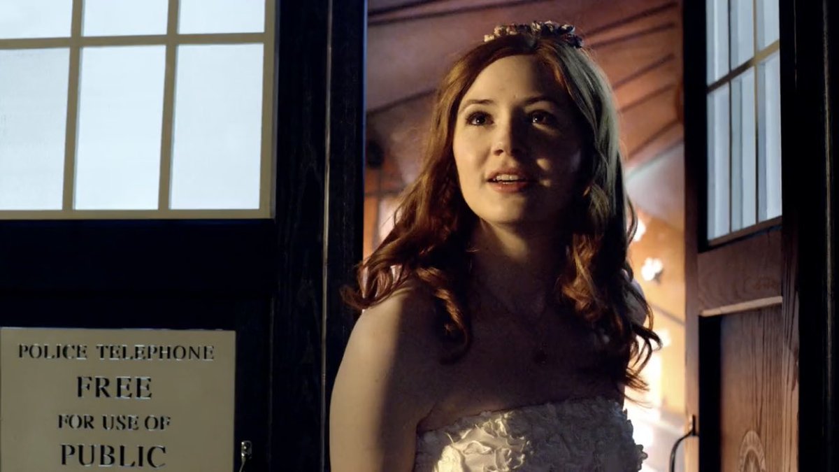daily amy pond tweet media