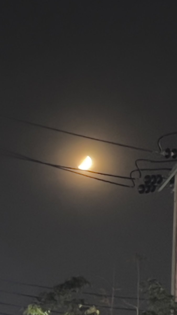 ว่าแล้วเชียวครับ แบบนี้ต้องโละทั้งทีม เก็บไอ้เหน่งกับลูกรักมันไว้ก็พอ

ออกไปเข้าวัดฟังธรรม นอนหลับสบายใจ ตื่นมาต้องเจอผลบอลป๊อกแป๊กแบบนี้อีก.