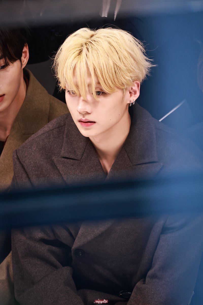 zsgqmfbl tweet media