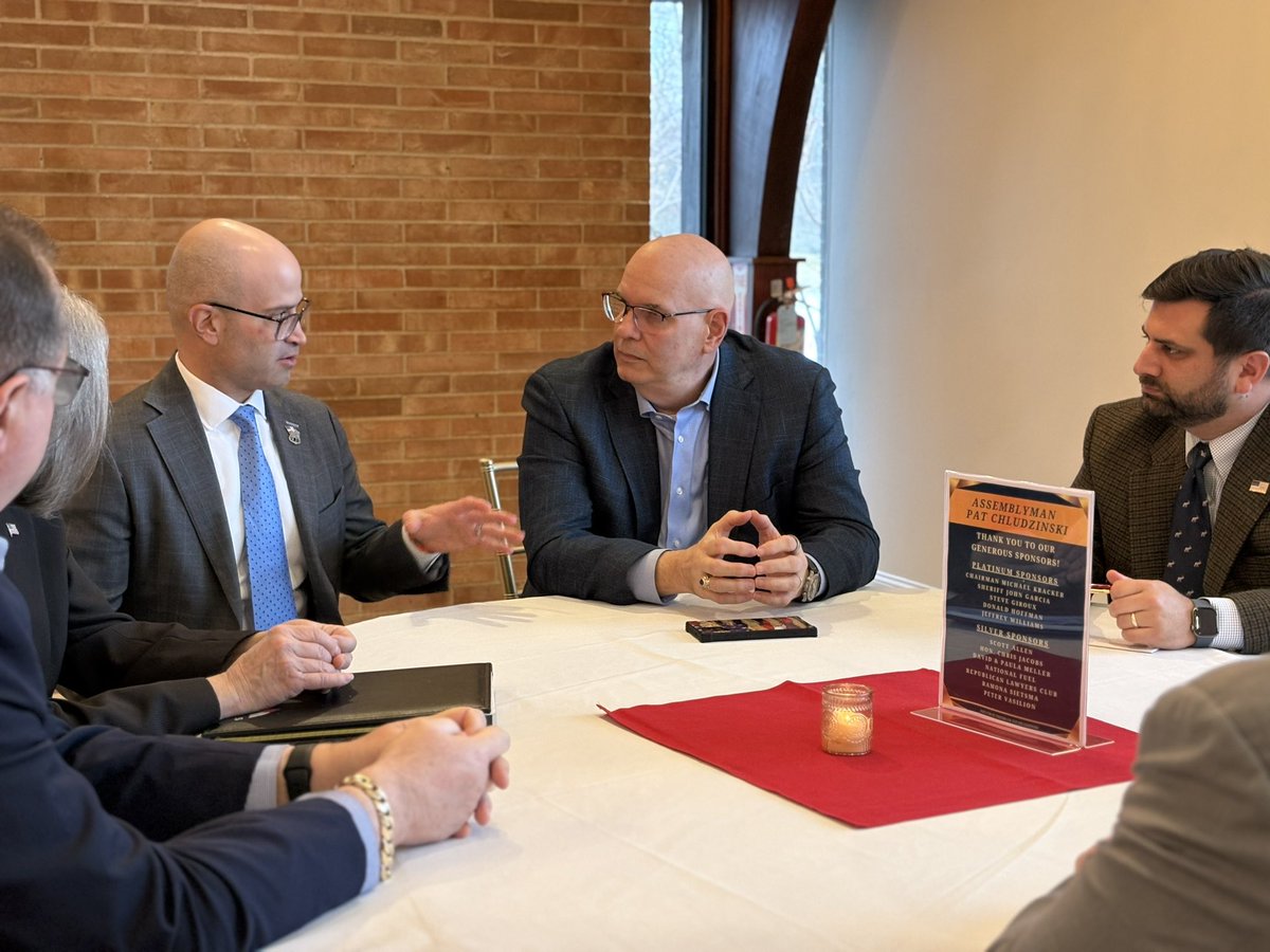 Michael Kracker tweet media