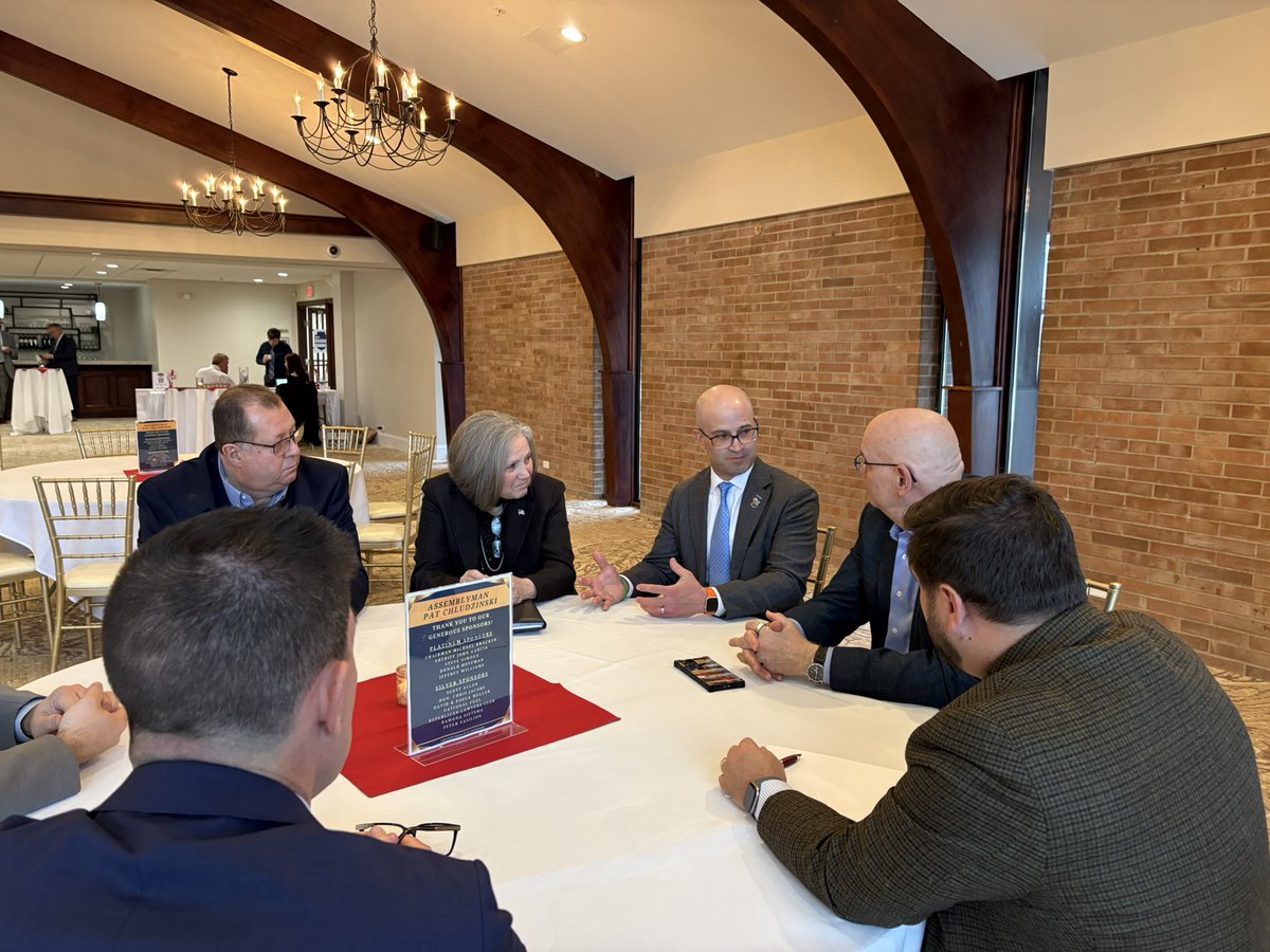 Michael Kracker tweet media