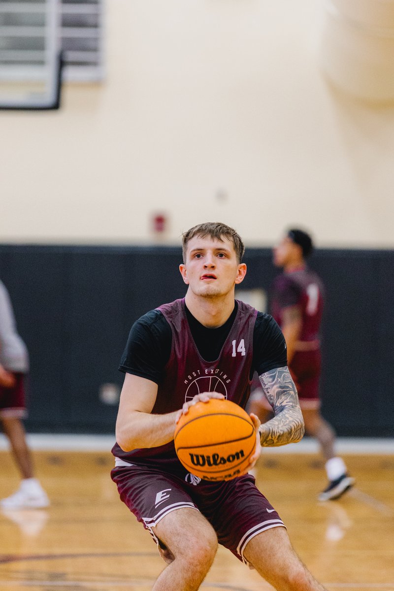 EKUHoops tweet media