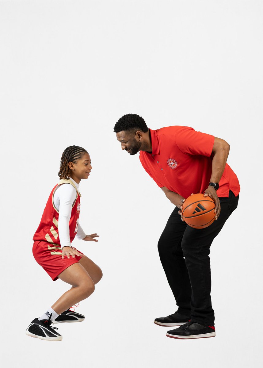 MalyiahEvans00's tweet image. When I’m not playing the game, I’m coaching it @IBCWBB13uJr3SSB 💪🏼🏀

#assistant #nextgeneration #lilsis #itsintheblood #ballislife

@Evansmt23 @vmevans1013 @MakennaEvans23