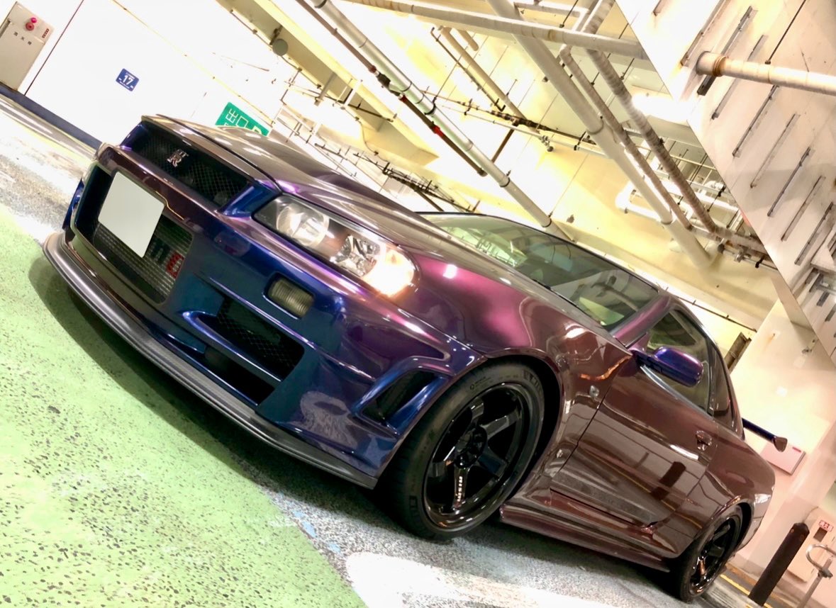 今日は、34の日👍 BNR34 ミッパーは、本当に美しい❤️ でも4ドア も