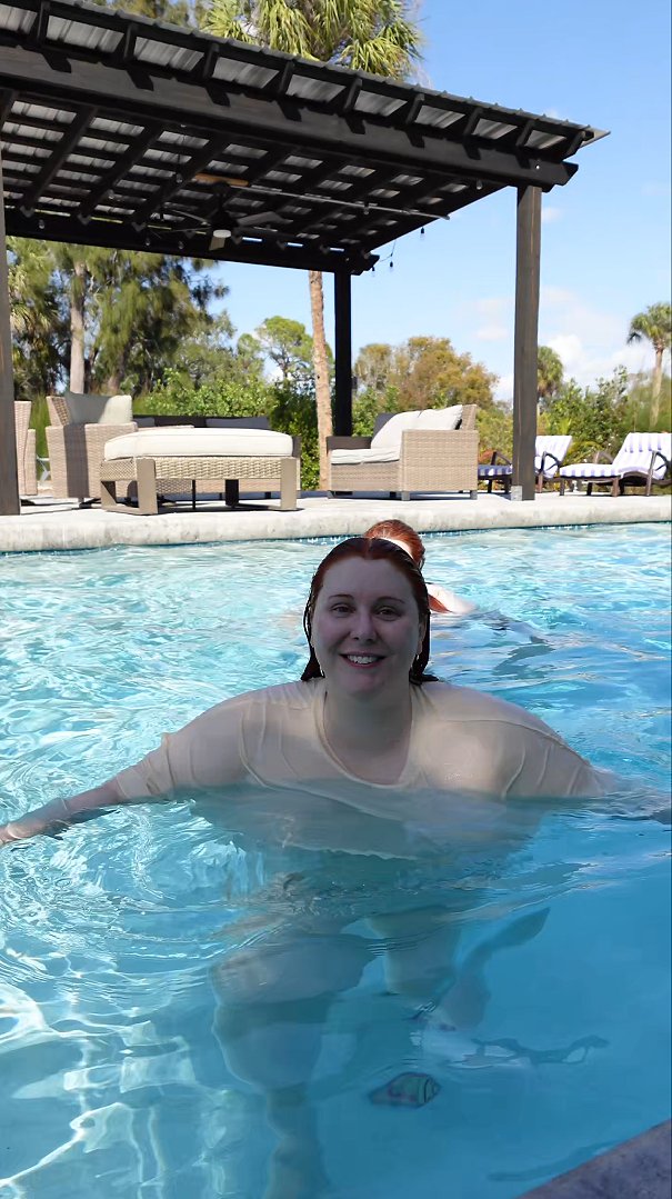 EmberSweets tweet media