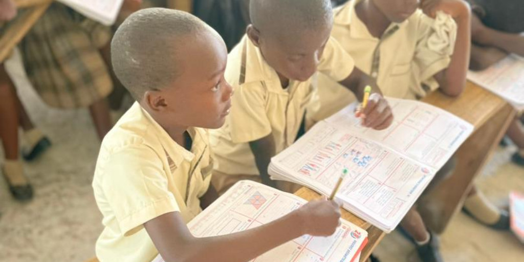 Hope for Haiti's Children tweet media