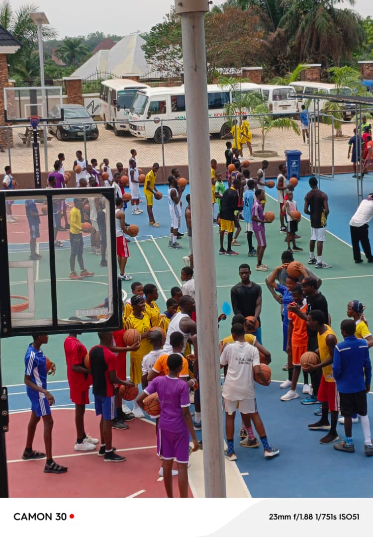 AlumniCic's tweet photo. 9. ⁠CIC Principal (Fr. Oliver Ngwu) and his Administrative Team for keeping these players, feeding them and transporting them to and fro to the Game! We sincerely appreciate your effort. You guys are the other side of the coin. Keep it up!

Semper Fidelis! https://t.co/8jhxw4rh0b