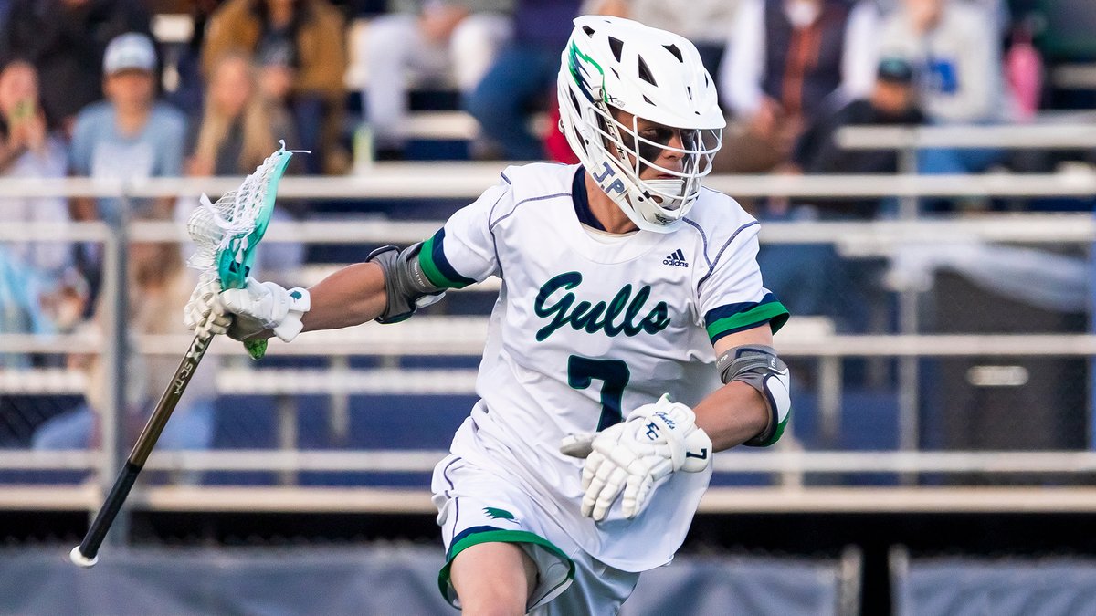 Endicott Athletics tweet media