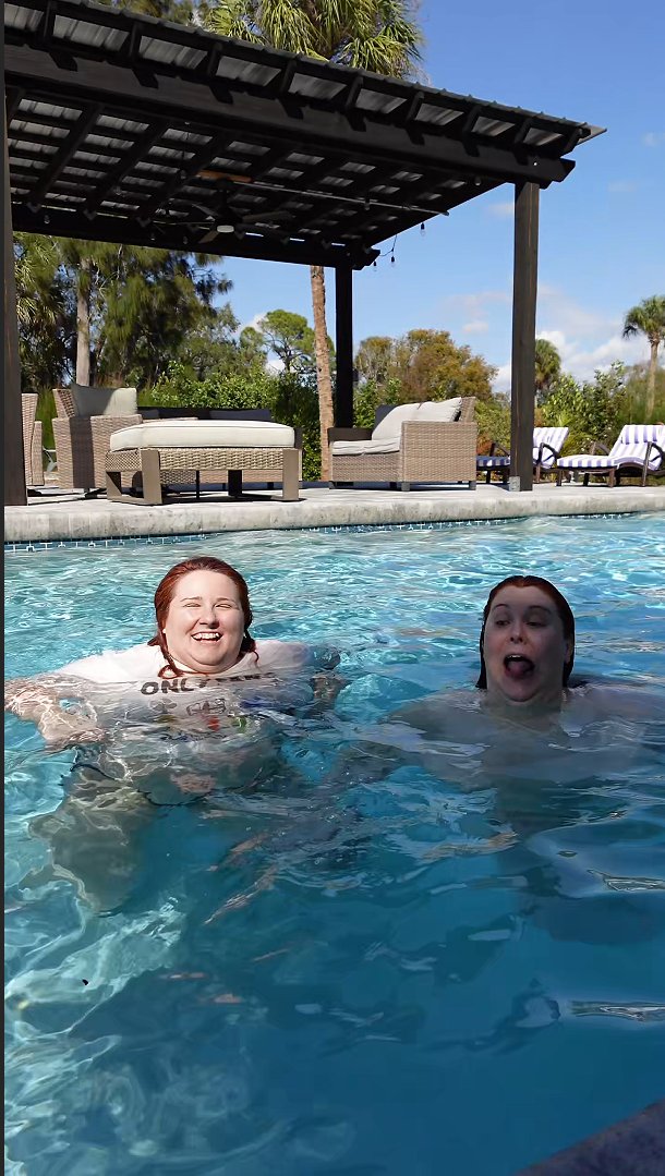 EmberSweets tweet media