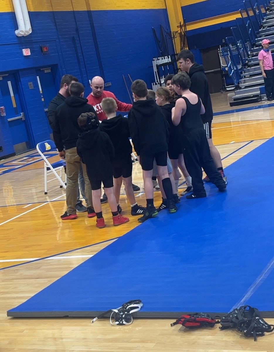 CABIntermediate's tweet photo. As we head into the final few matches of the season, we wish our Panthers the very best of luck. Compete hard, wrestle smart, and finish the season the right way. 🐾🤼‍♂️ https://t.co/QxGWSIpmHd