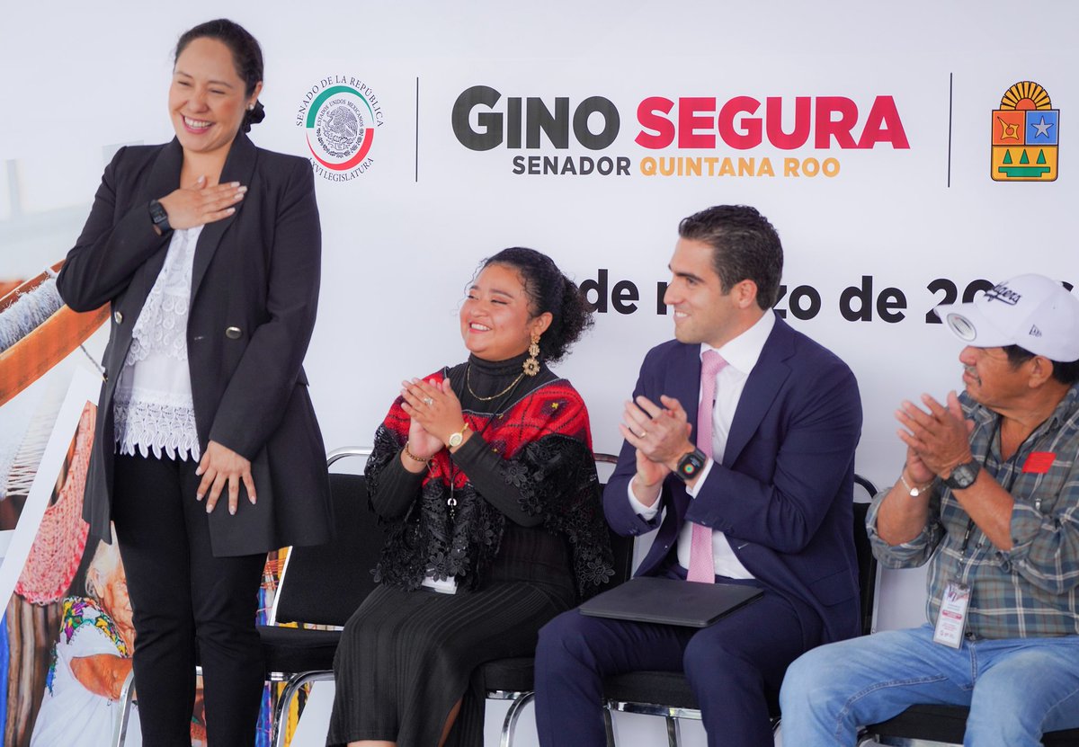 GinoSeguraV's tweet photo. Hoy Quintana Roo se hizo presente en el @senadomexicano con artesanas, artesanos, productores y productoras. 

Somos sol y playa, sí; pero también artesanías, cultura viva, maíces nativos, miel melipona, cacao y comunidad. https://t.co/EXiqJpbj0I