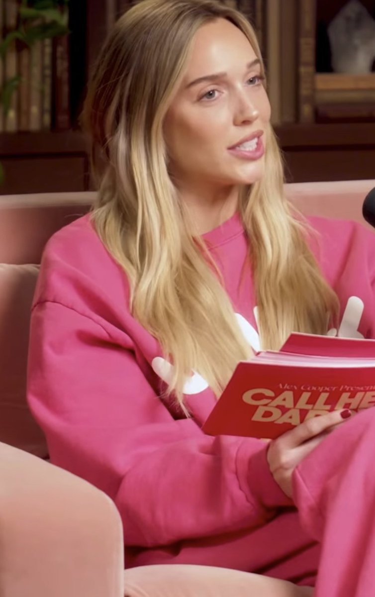 ELA PERGUNTOU SE A ELAIN VAI REJEITAR O LAÇO, ELA SABE O QUE O POVO QUER ISSO NAO É UM TREINAMENTO