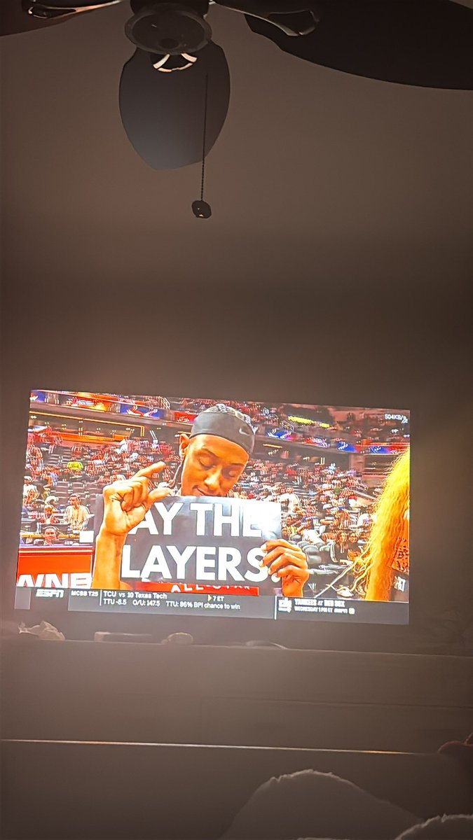 Anthony “the (sledge) hammer” Heisman tweet media