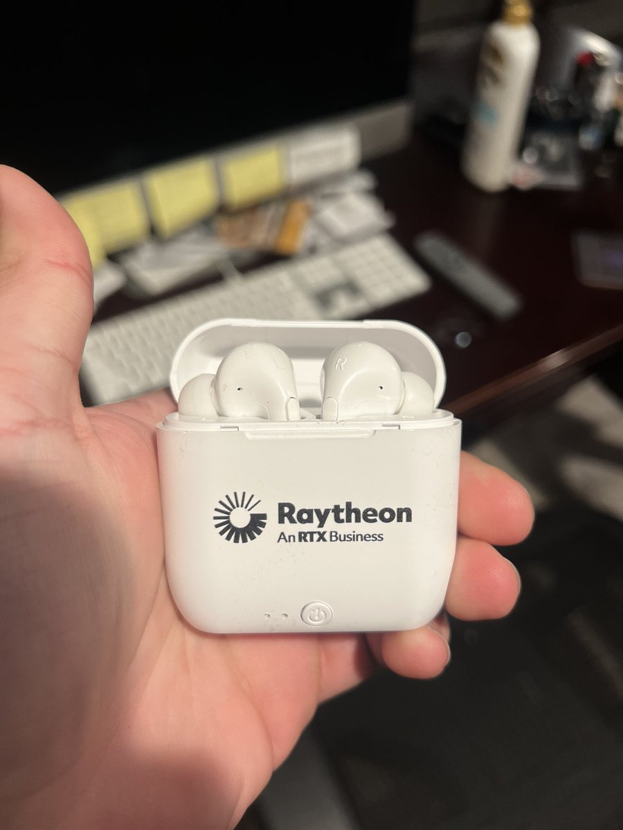 Tickle Tipson tweet media