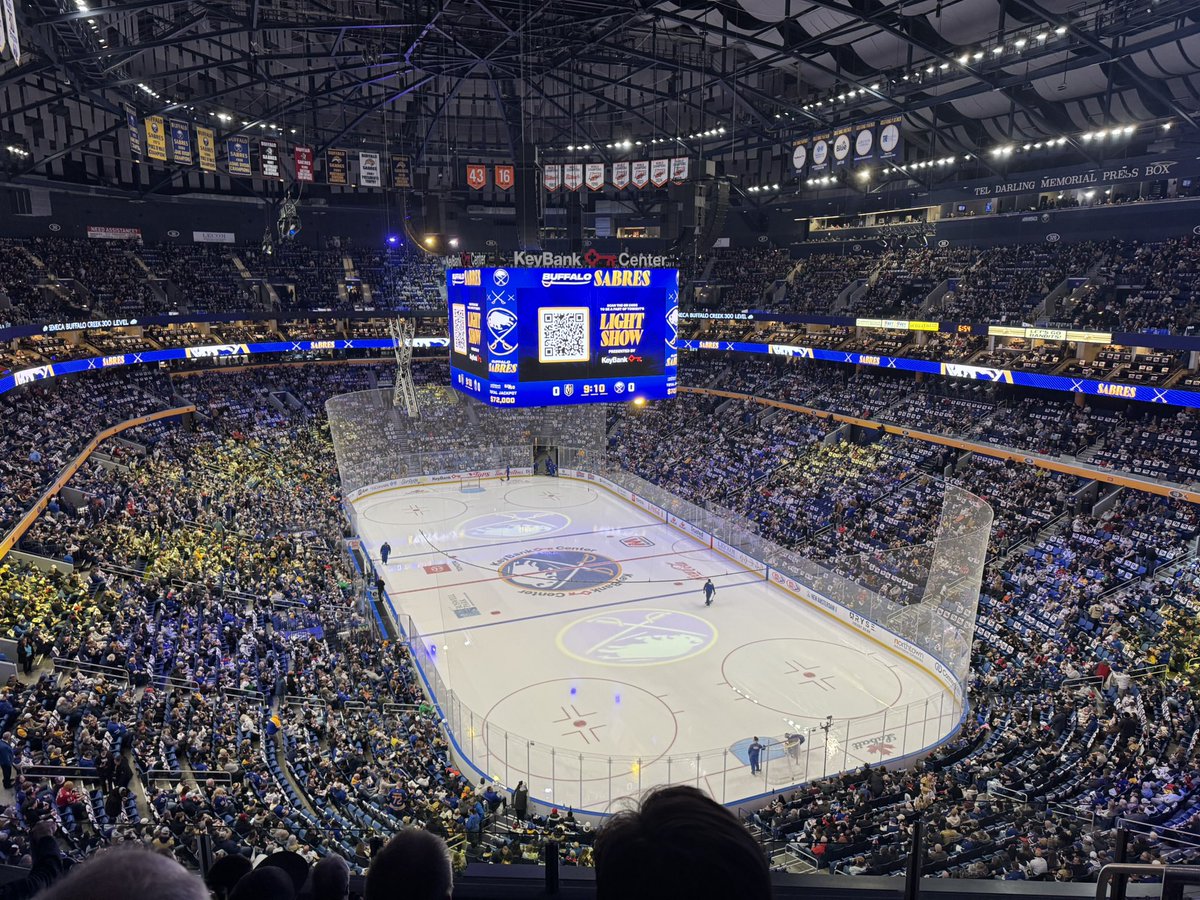 LFG!! Go Sabres!! 💙💛⚔️