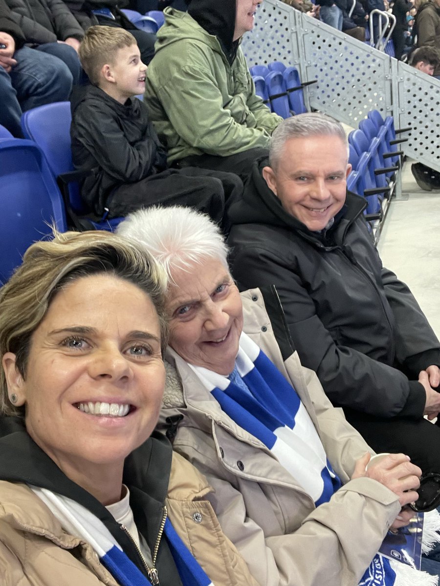 Sue Smith tweet media