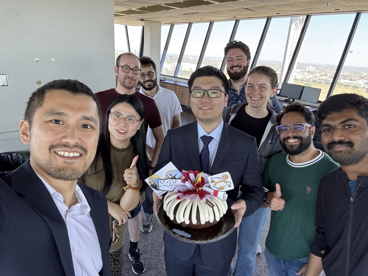 Yue Zhang | 张悦 tweet media