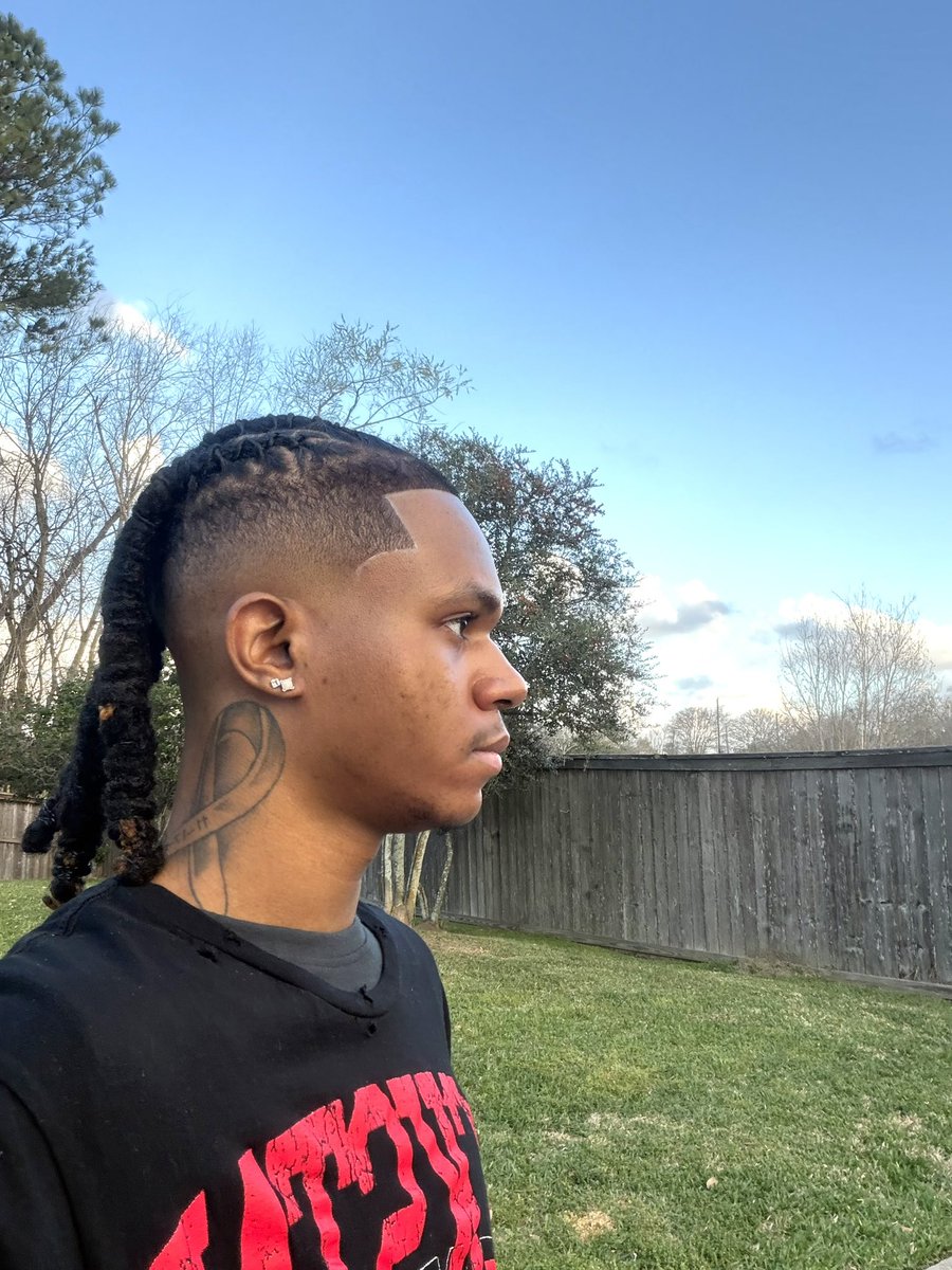 whoace00's tweet photo. They don’t even know my name no more..😏 https://t.co/semibxDOz6