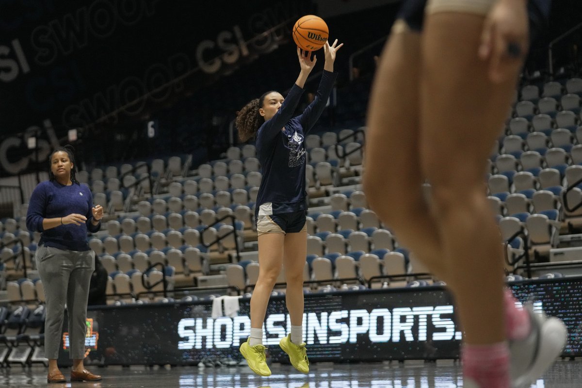 Queens (N.C.) Women’s Basketball tweet media