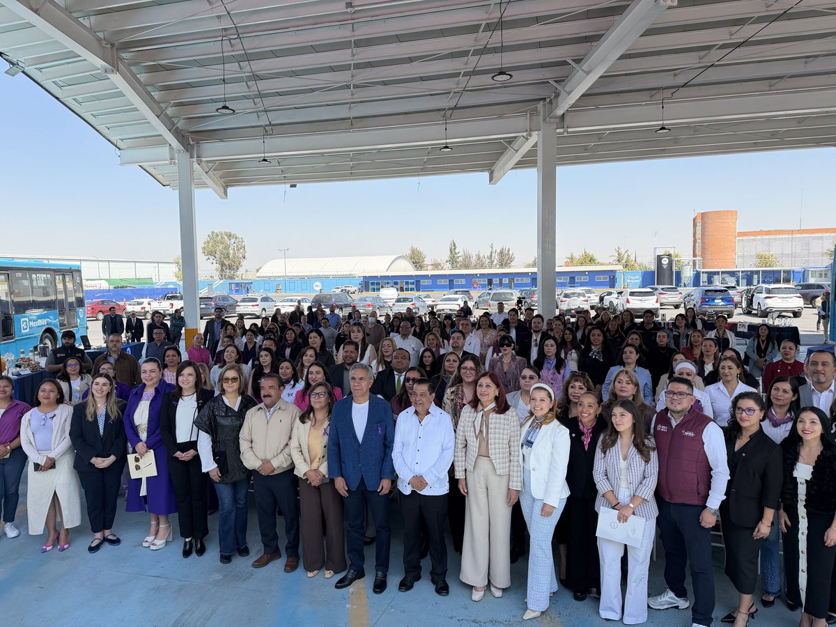 Mexibus 4 tweet media