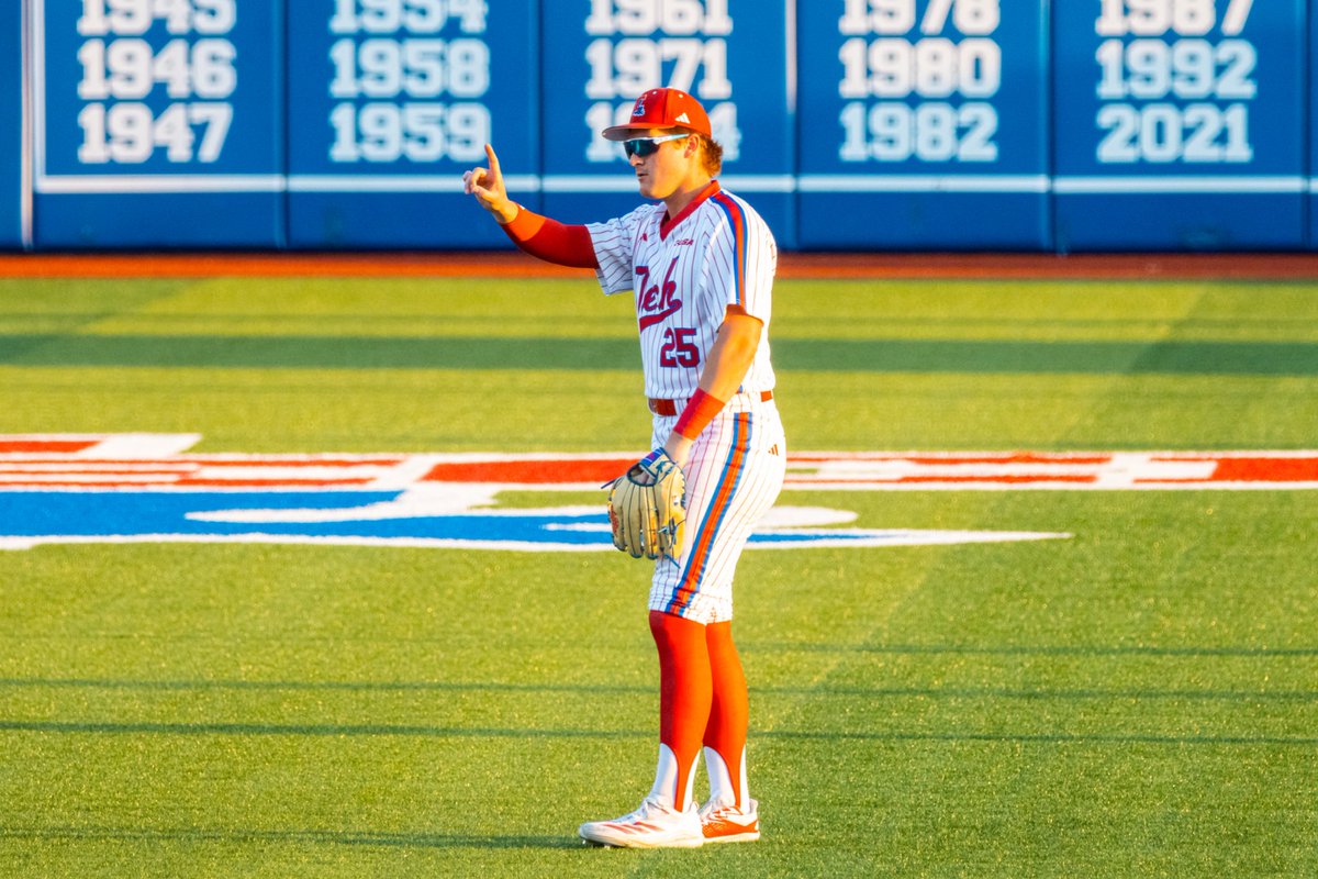 LATechBSB's tweet photo. About that time ⏳ https://t.co/vEHHKXpDrt