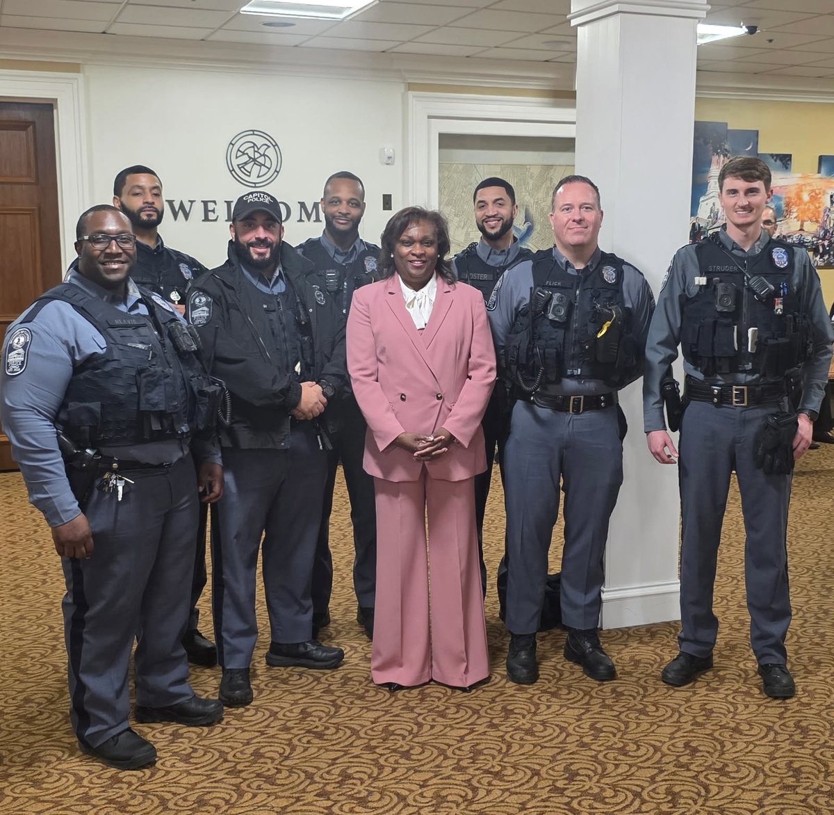 Va Capitol Police tweet media