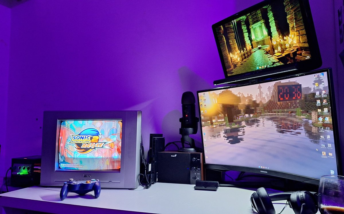 More 🌌🌠 tweet media