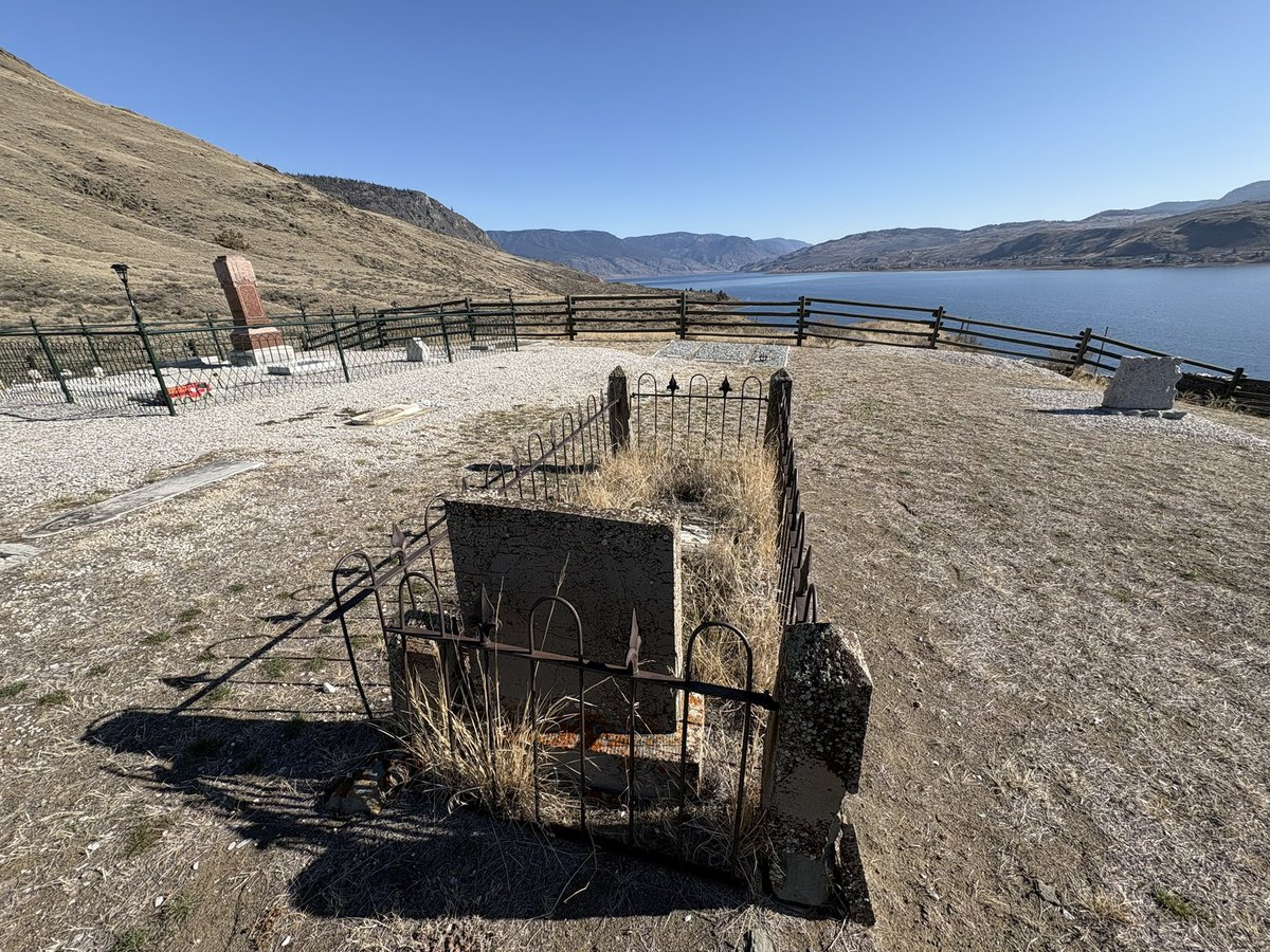 Putsky88's tweet image. Random fact: Savona has one of the oldest municipal cemeteries in the interior of BC and the views are so peaceful and serene.  A beautiful area for a walk through time! #ExploreBeyond #cemetery #RIP