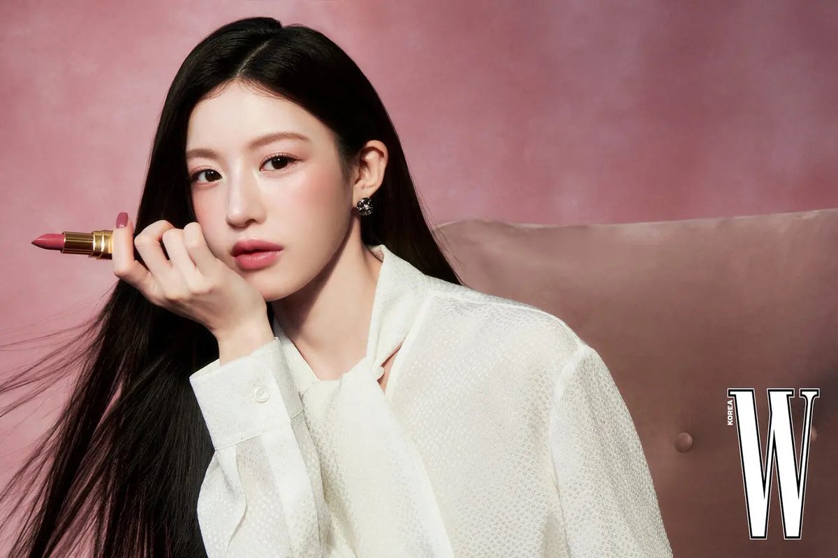 go younjung tweet media