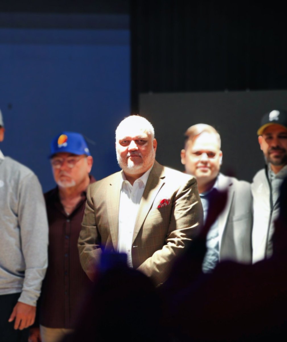 pirataslaguaira's tweet photo. #SPB2026 🏀 | Imágenes de nuestros representantes  en la rueda de prensa de la temporada 2026 de la @spbvenoficial 🔥🏴‍☠️

#Piratasdelaguaira #Orgullolitoral https://t.co/1oKHzDb4WM