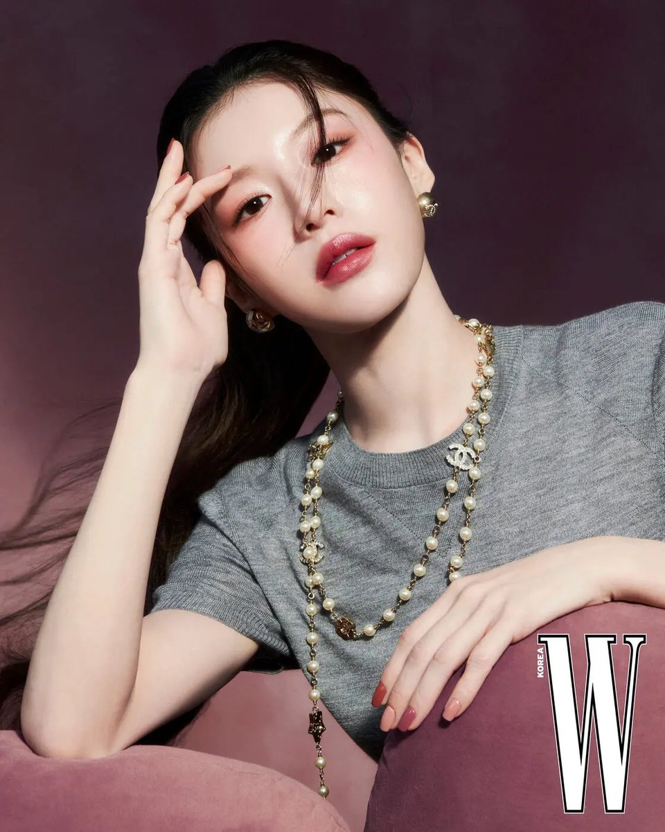 go younjung tweet media