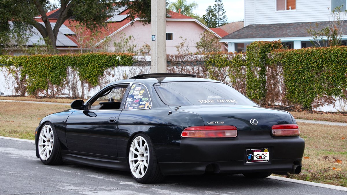 coco loco tweet media