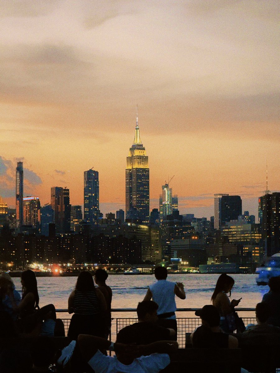 Yura Forrat tweet media