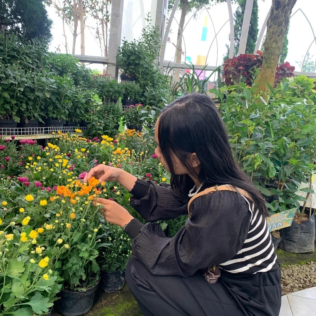 FadiaNuraini_'s tweet photo. 💐 https://t.co/Mj4GLBA1Lz