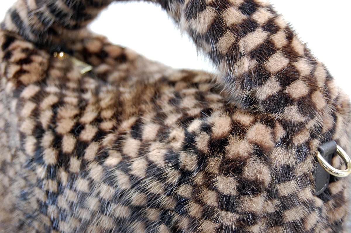 毛皮&レザー製品販売ノーザンワールド NORTHERN WORLD by MIZUNO